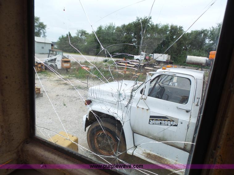 image for item K1172 1979 Caterpillar 920 wheel loader