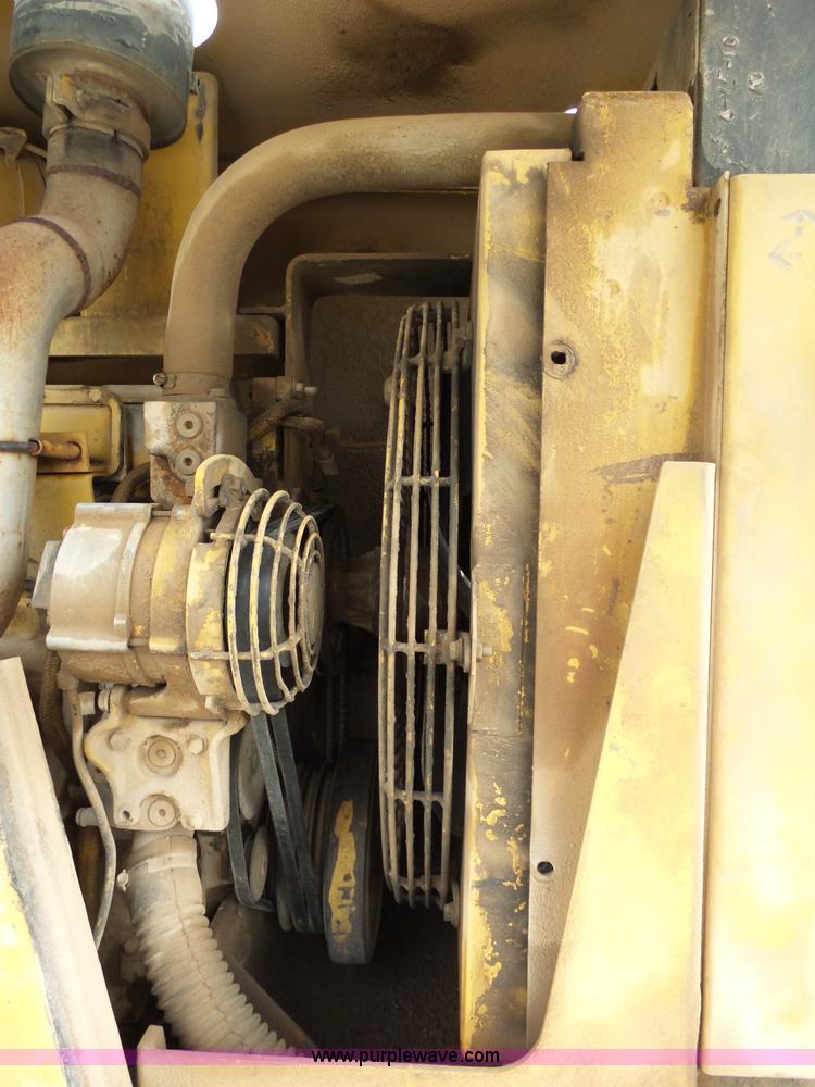 image for item K1173 1993 Caterpillar CS-563 single drum roller