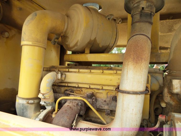 image for item K1173 1993 Caterpillar CS-563 single drum roller