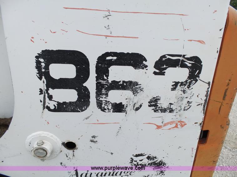 image for item K1174 2000 Bobcat 863 skid steer