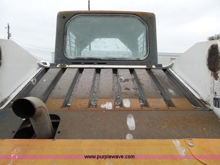 image for item K1174 2000 Bobcat 863 skid steer