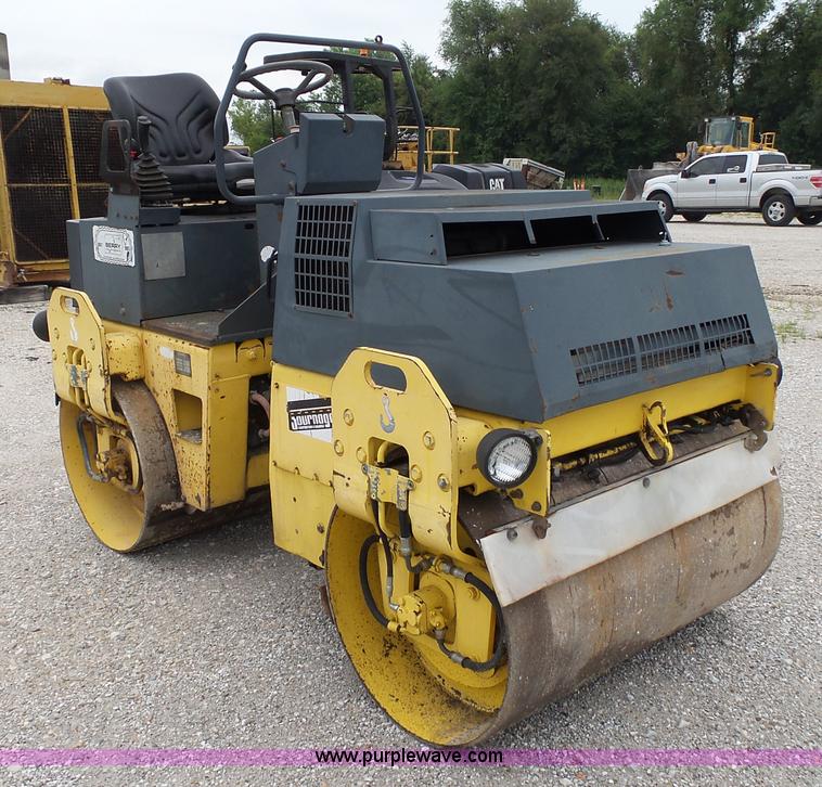 image for item K1176 1998 Bomag BW120AD-3 double drum roller