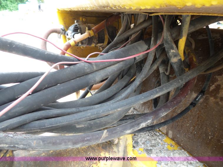 image for item K1176 1998 Bomag BW120AD-3 double drum roller