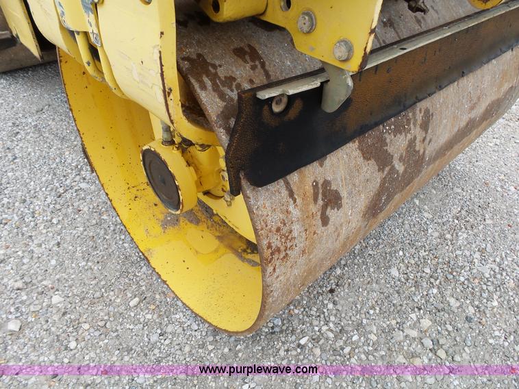 image for item K1176 1998 Bomag BW120AD-3 double drum roller