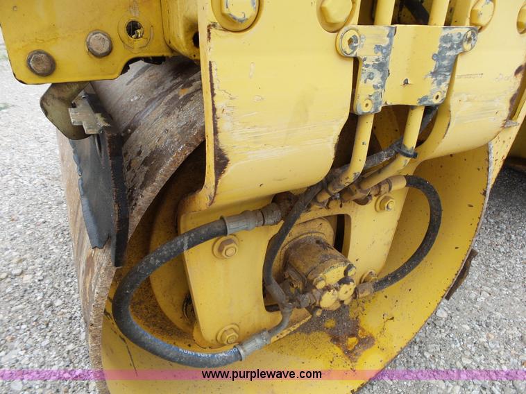 image for item K1176 1998 Bomag BW120AD-3 double drum roller