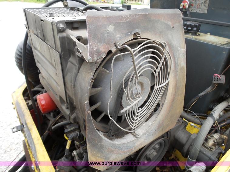 image for item K1176 1998 Bomag BW120AD-3 double drum roller