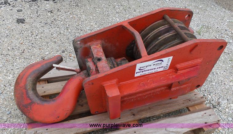 image for item K1177 Four line crane hook