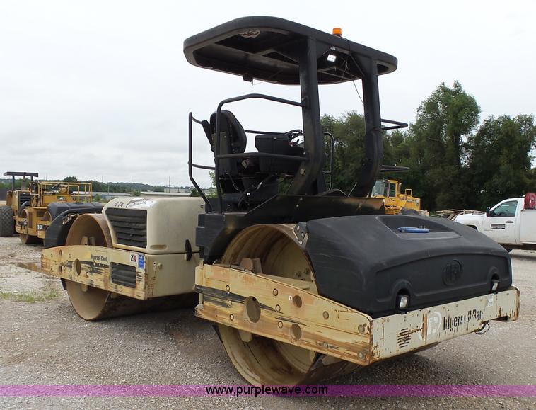 image for item K1179 2005 Ingersoll Rand DD-118HF double drum roller