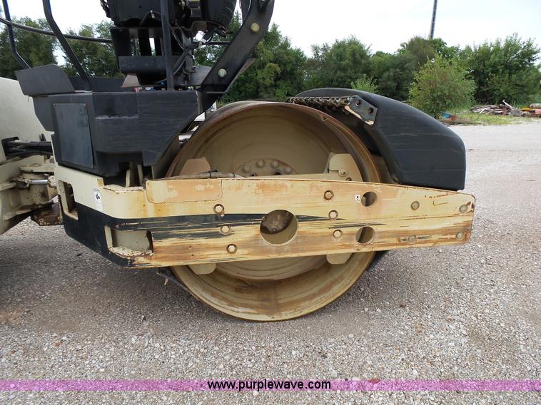 image for item K1179 2005 Ingersoll Rand DD-118HF double drum roller