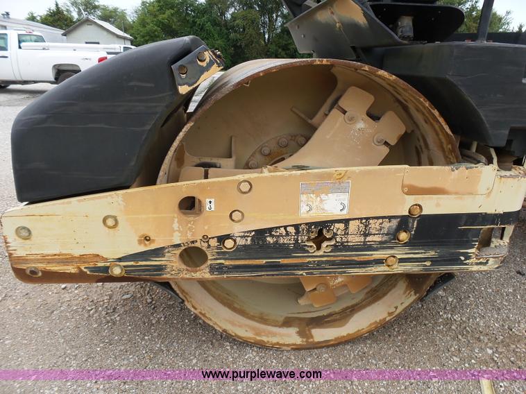 image for item K1179 2005 Ingersoll Rand DD-118HF double drum roller