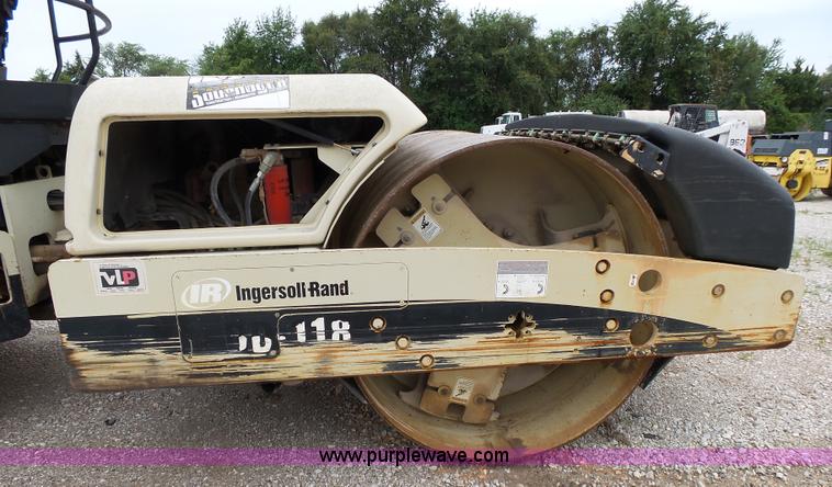image for item K1179 2005 Ingersoll Rand DD-118HF double drum roller