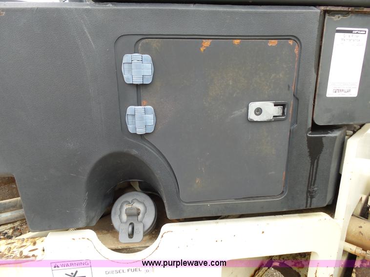 image for item K1179 2005 Ingersoll Rand DD-118HF double drum roller