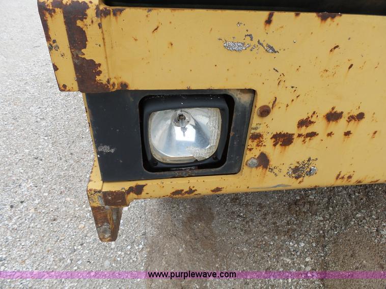 image for item K1180 2001 Caterpillar CB-534C double drum roller