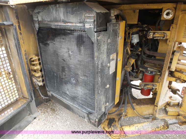 image for item K1180 2001 Caterpillar CB-534C double drum roller