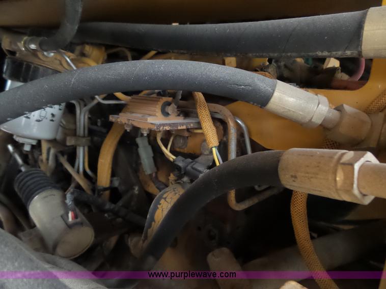 image for item K1180 2001 Caterpillar CB-534C double drum roller