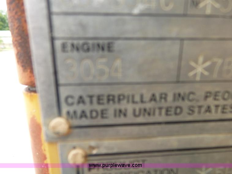 image for item K1180 2001 Caterpillar CB-534C double drum roller