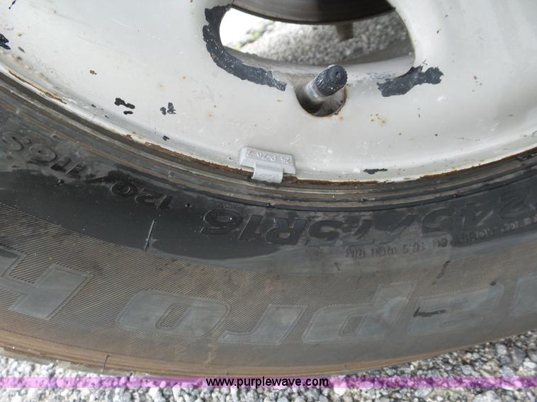 image for item K1181 2007 Chevrolet Silverado 2500HD pickup truck