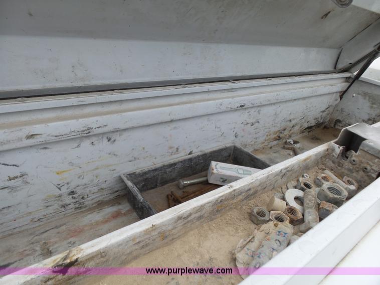 image for item K1181 2007 Chevrolet Silverado 2500HD pickup truck