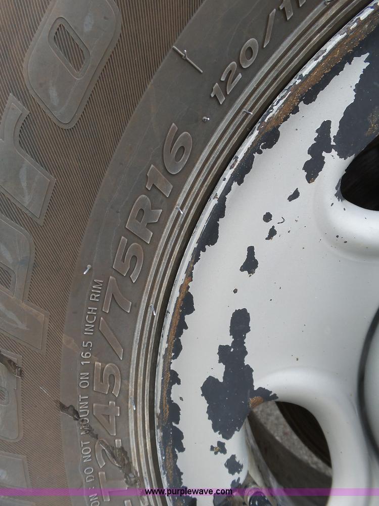 image for item K1181 2007 Chevrolet Silverado 2500HD pickup truck