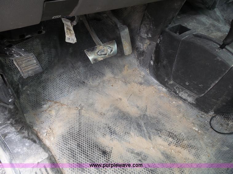 image for item K1181 2007 Chevrolet Silverado 2500HD pickup truck