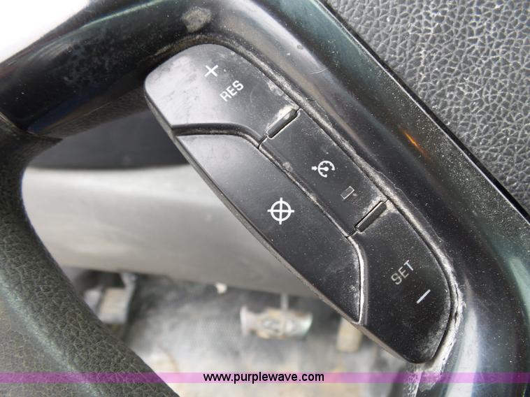 image for item K1181 2007 Chevrolet Silverado 2500HD pickup truck