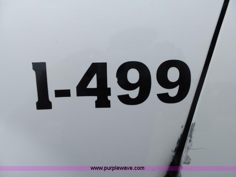 image for item K1181 2007 Chevrolet Silverado 2500HD pickup truck