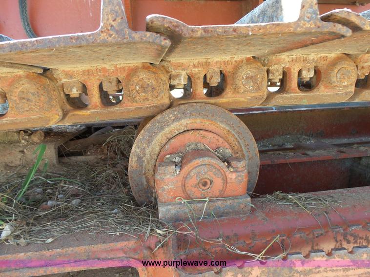 image for item K1182 1995 Ditch Witch HT100 rock saw