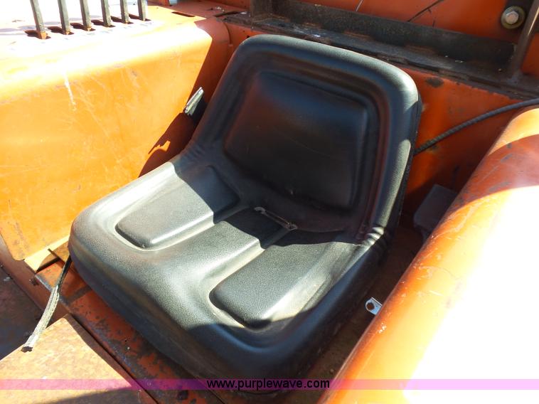 image for item K1182 1995 Ditch Witch HT100 rock saw