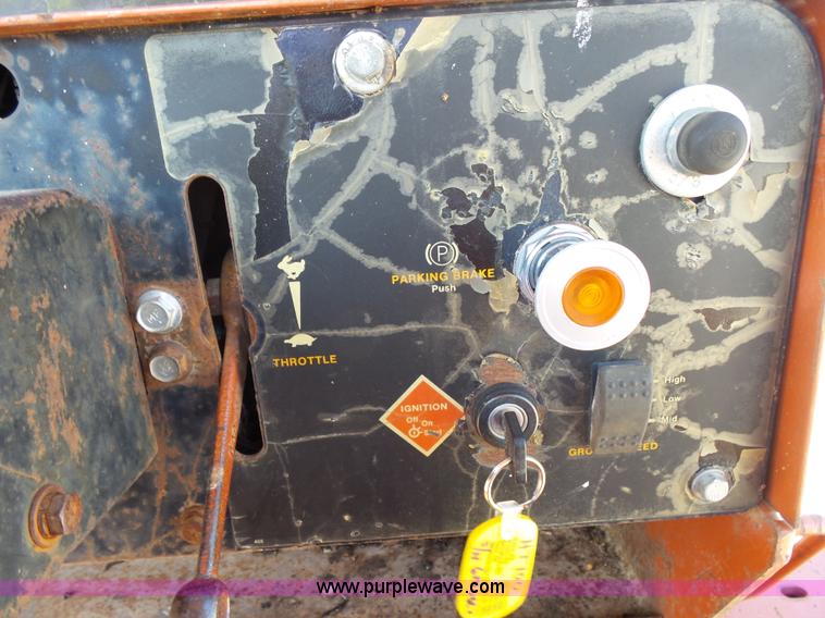 image for item K1182 1995 Ditch Witch HT100 rock saw