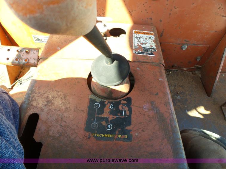 image for item K1182 1995 Ditch Witch HT100 rock saw