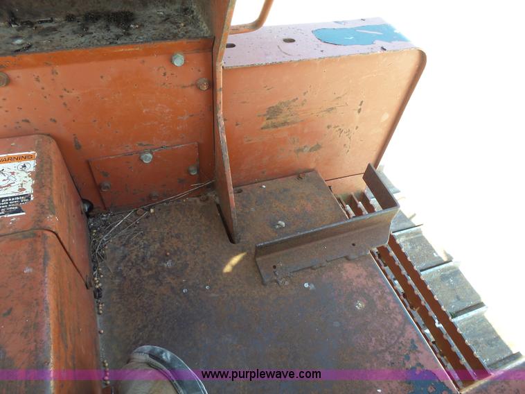 image for item K1182 1995 Ditch Witch HT100 rock saw