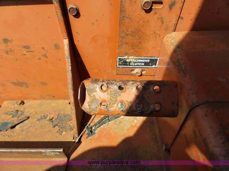 image for item K1182 1995 Ditch Witch HT100 rock saw