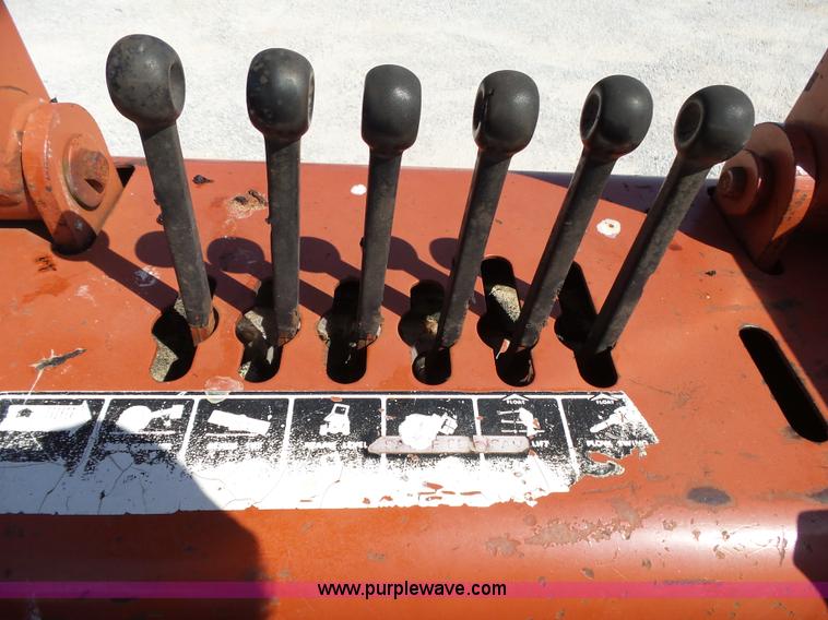 image for item K1182 1995 Ditch Witch HT100 rock saw