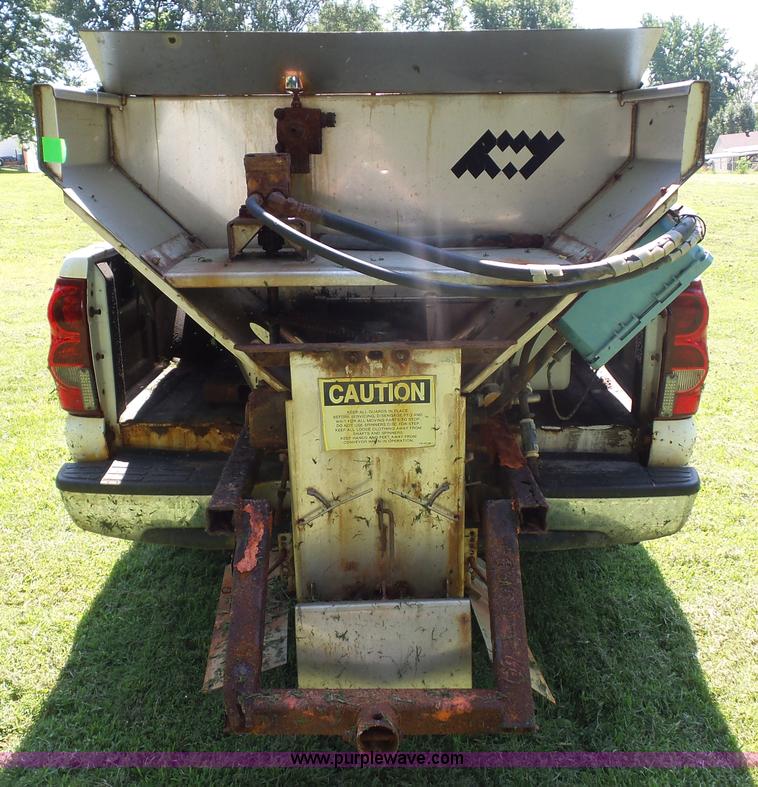 image for item K1712 2003 Chevrolet Silverado 2500HD Ext. Cab pickup truck