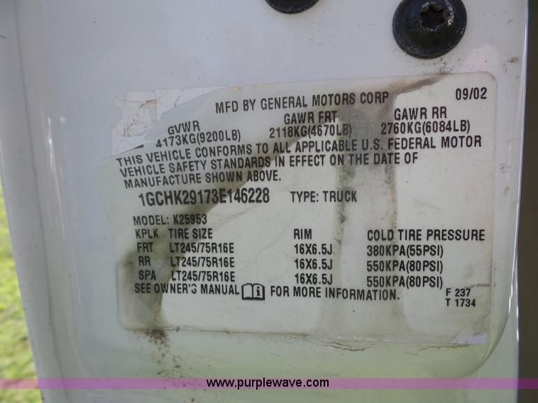 image for item K1712 2003 Chevrolet Silverado 2500HD Ext. Cab pickup truck