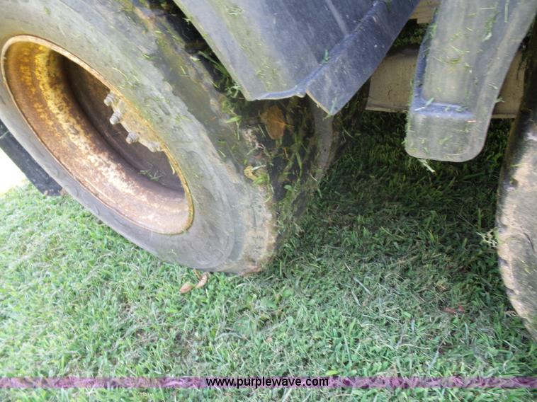 image for item K1716 2001 International 8100 dump truck