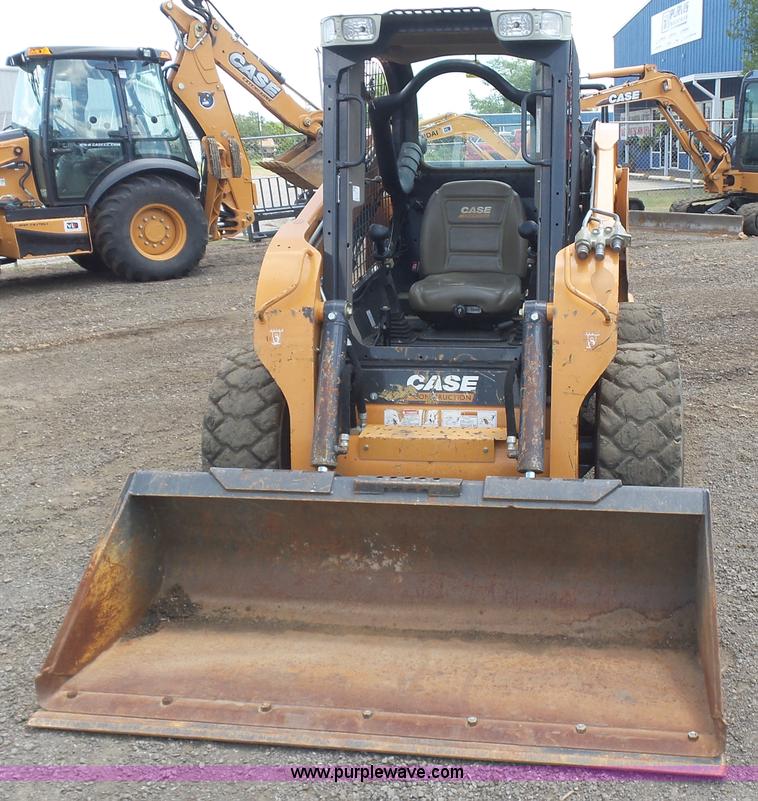 image for item K1990 2014 Case SV250 skid steer