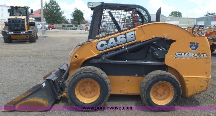 image for item K1990 2014 Case SV250 skid steer