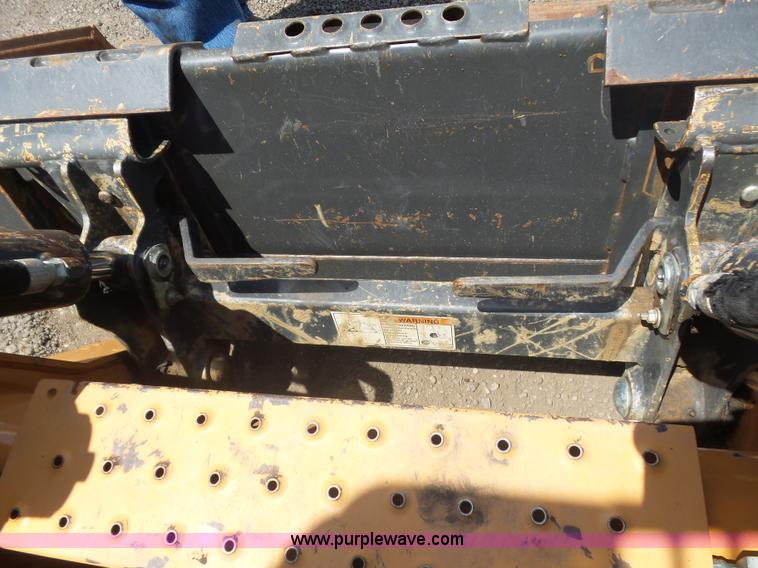 image for item K1990 2014 Case SV250 skid steer
