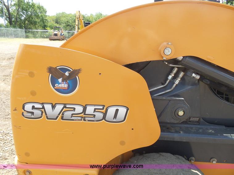 image for item K1990 2014 Case SV250 skid steer