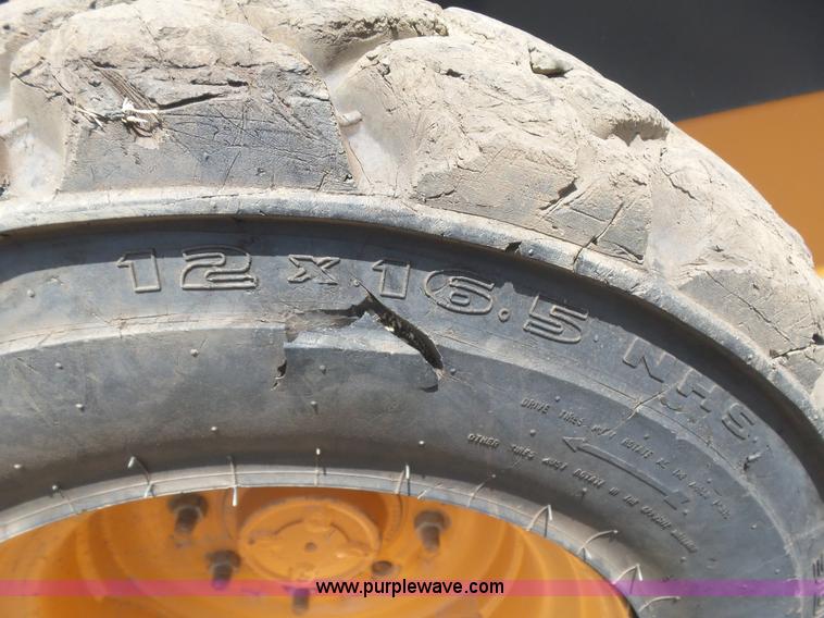 image for item K1990 2014 Case SV250 skid steer