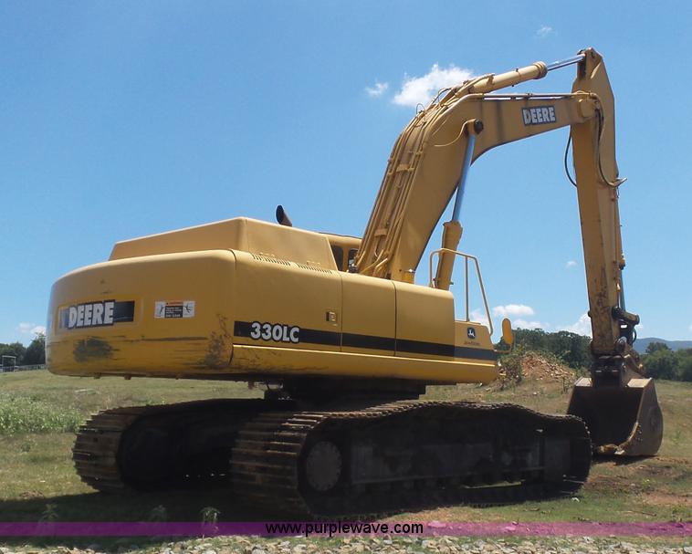 image for item K1992 2001 John Deere 330LC excavator
