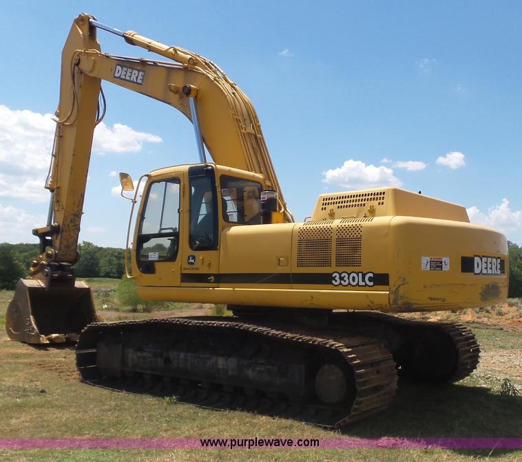 image for item K1992 2001 John Deere 330LC excavator