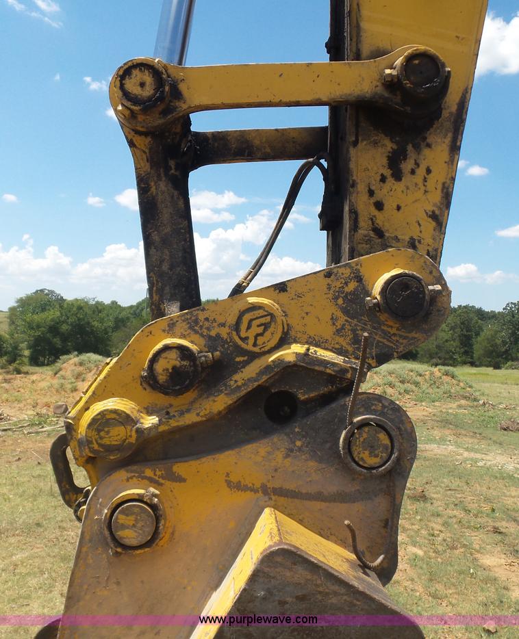 image for item K1992 2001 John Deere 330LC excavator