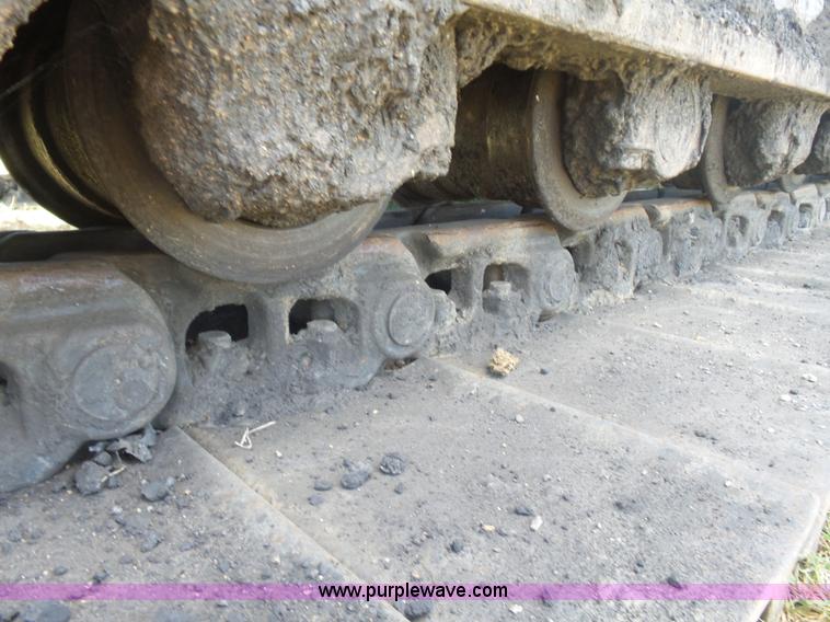 image for item K1992 2001 John Deere 330LC excavator