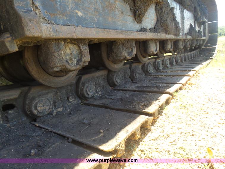 image for item K1992 2001 John Deere 330LC excavator