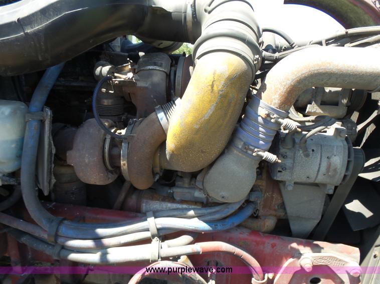 image for item K3133 2006 Peterbilt 379 semi truck