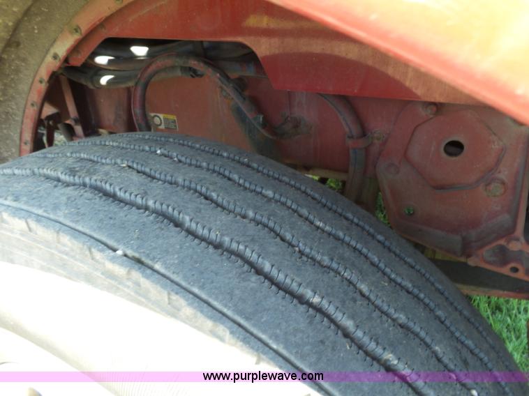 image for item K3133 2006 Peterbilt 379 semi truck