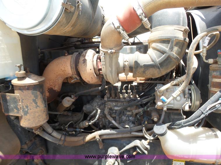 image for item K3171 1991 Mack CH613 semi truck