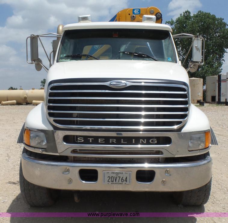 image for item K3175 2005 Sterling flatbed truck with knuckle boom